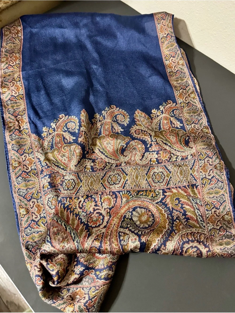 Vintage Perry Ellis Paisley Jacquard Scarf Navy Blue Wool Silk Blend Fringeless
